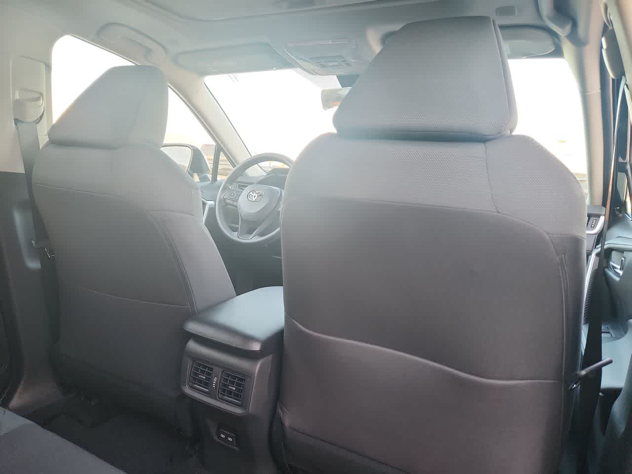 Thumbnail: 2025 Toyota RAV4 - 16