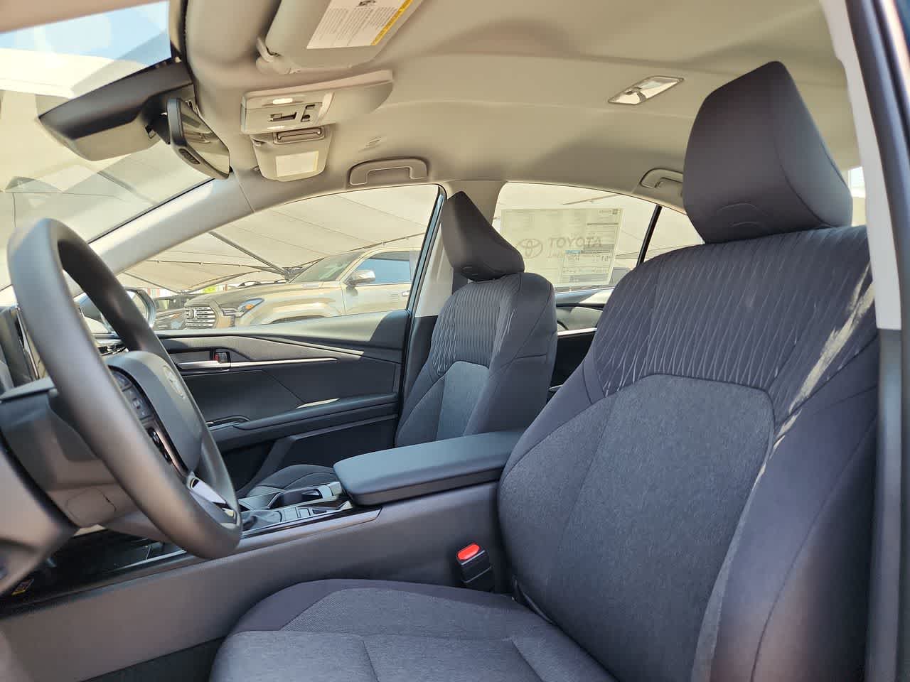 Thumbnail: 2025 Toyota Camry - 15