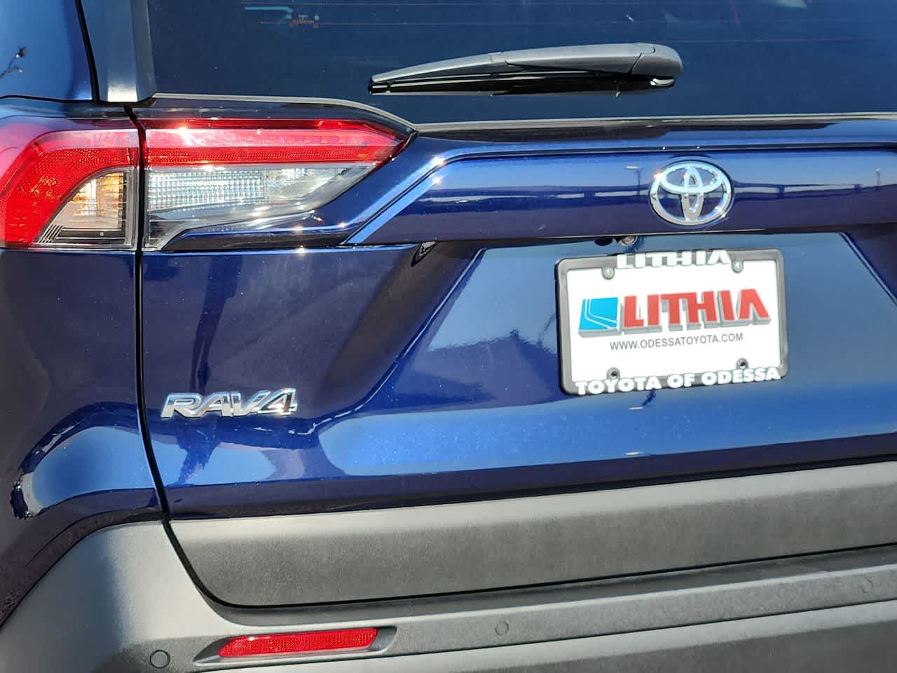 Thumbnail: 2023 Toyota RAV4 - 11