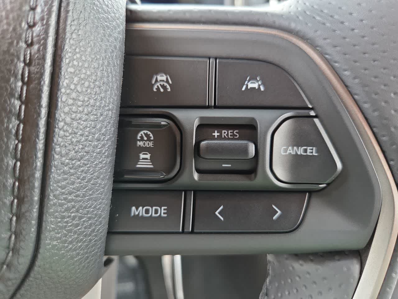 Thumbnail: 2026 Toyota 4Runner - 23