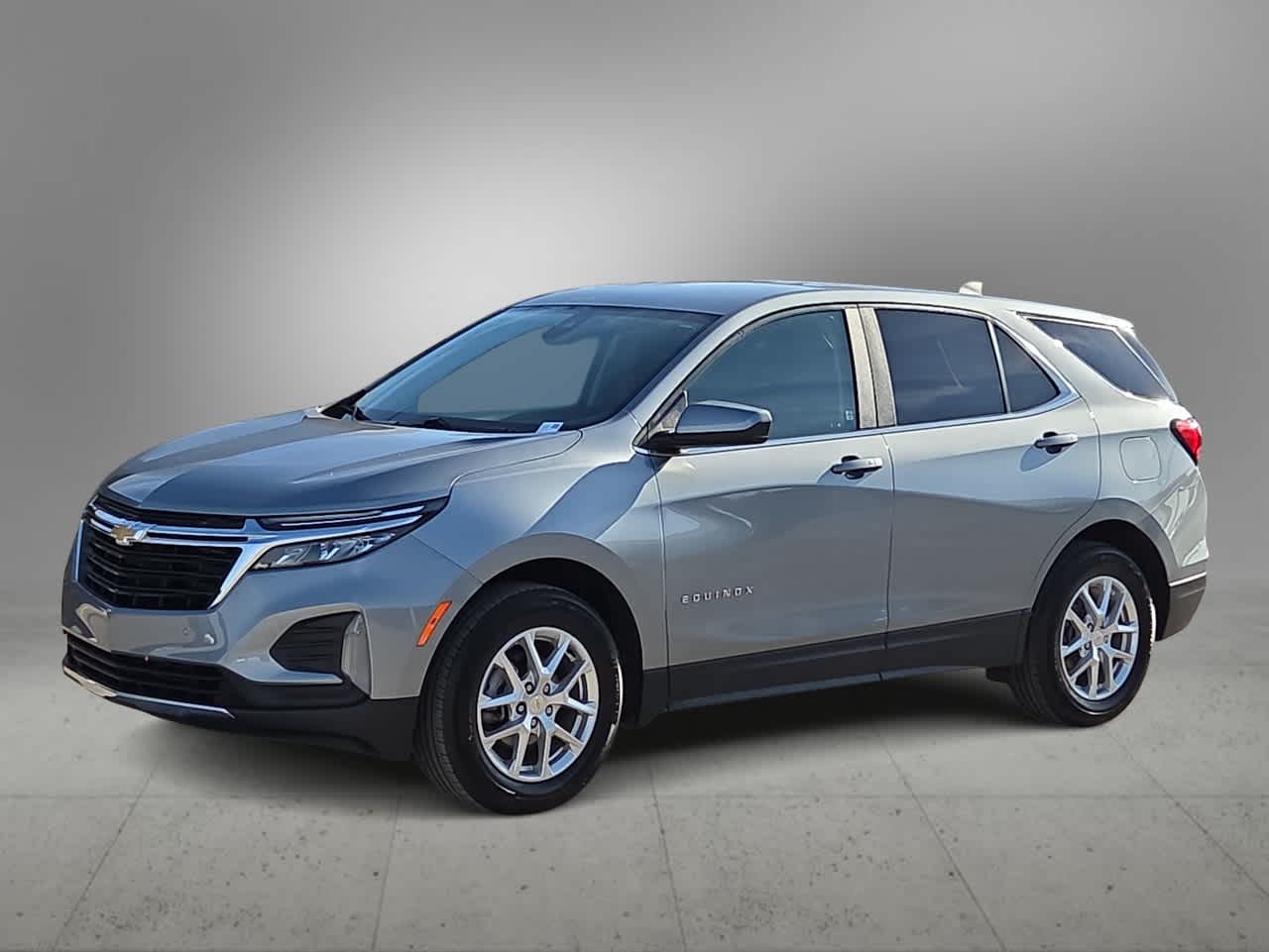 Thumbnail: 2024 Chevrolet Equinox - 4