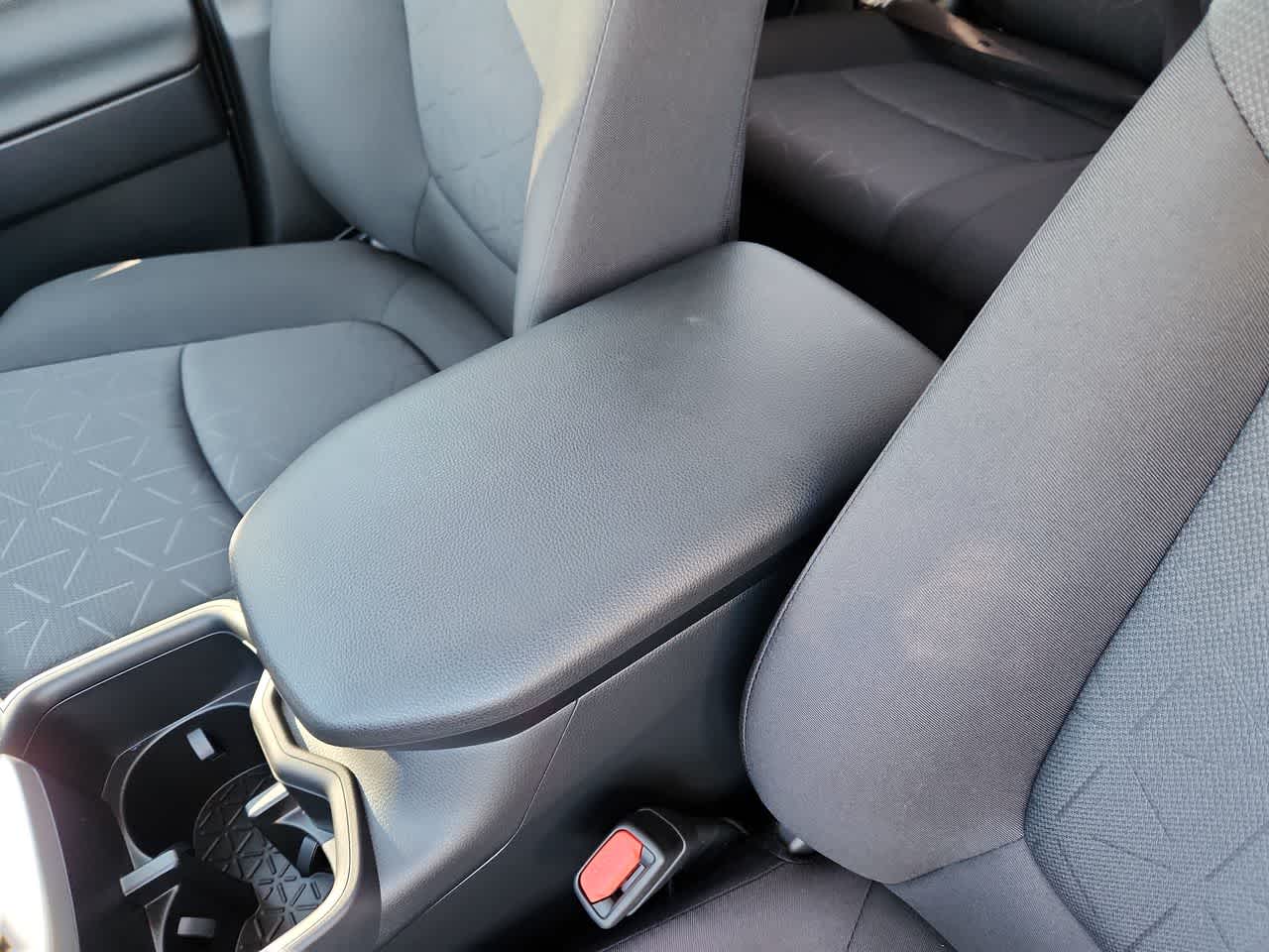 Thumbnail: 2025 Toyota RAV4 - 20