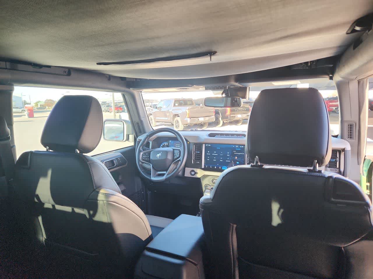 Thumbnail: 2022 Ford Bronco - 16