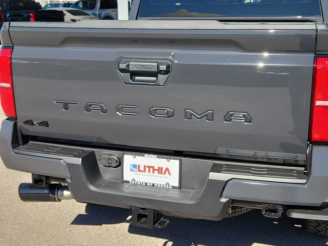 Thumbnail: 2025 Toyota Tacoma - 11