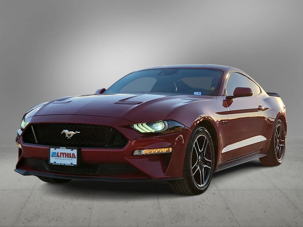 Thumbnail: 2022 Ford Mustang - 3