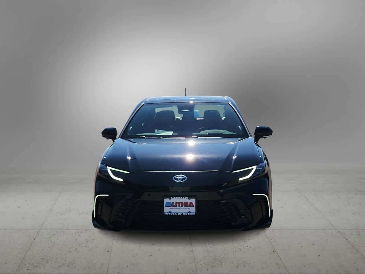 Thumbnail: 2025 Toyota Camry - 3