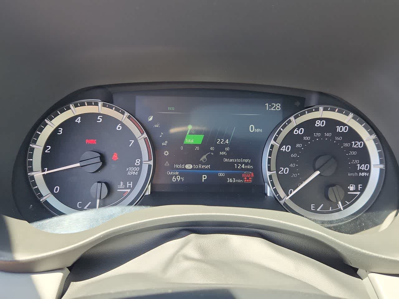 Thumbnail: 2024 Toyota Highlander - 26