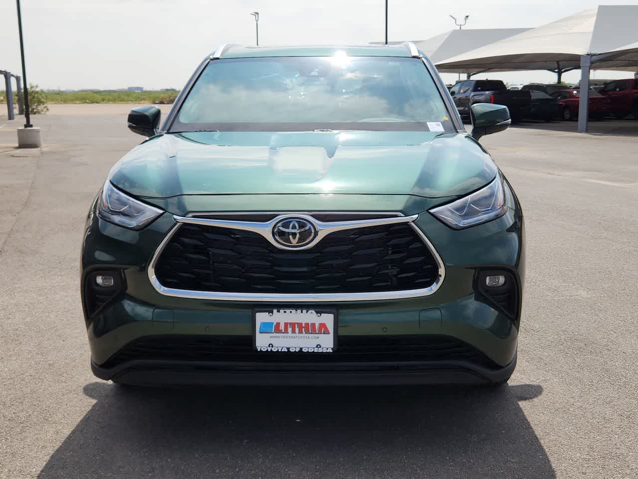 2023 Toyota Highlander Limited 14