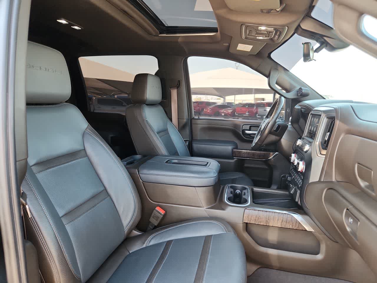 Thumbnail: 2022 GMC Sierra 2500 - 18