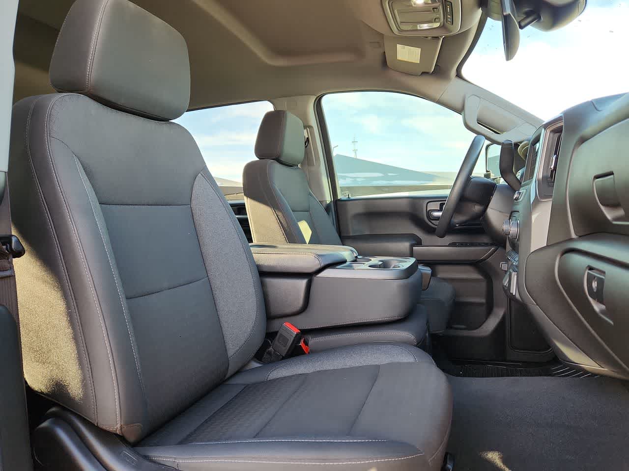 Thumbnail: 2024 Chevrolet Silverado 2500 - 18