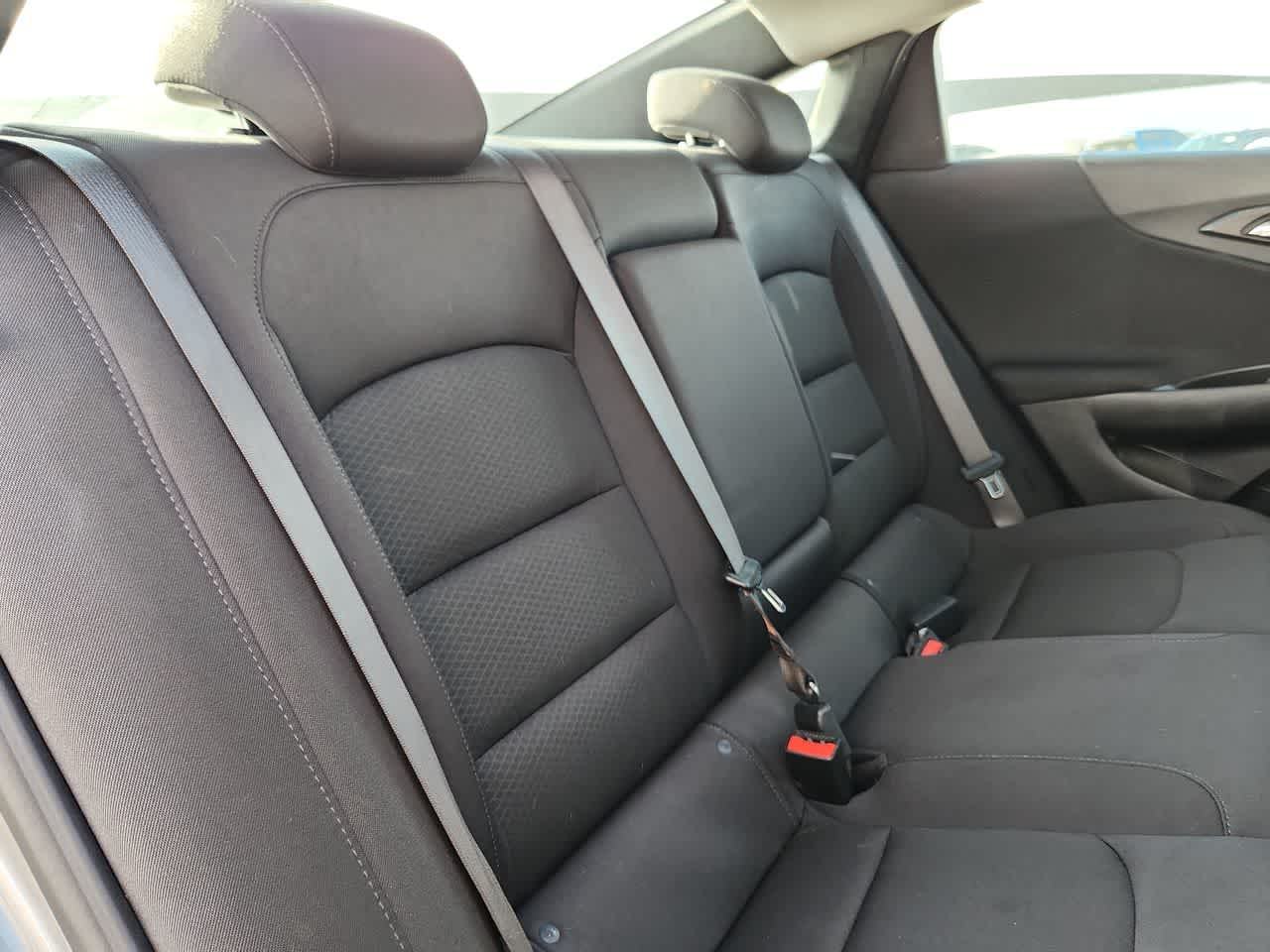 Thumbnail: 2024 Chevrolet Malibu - 17