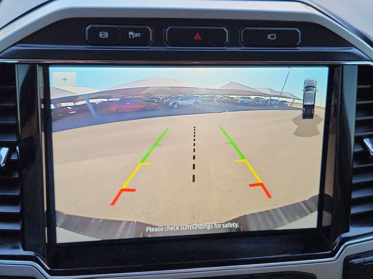 Thumbnail: 2022 Ford Econoline - 25