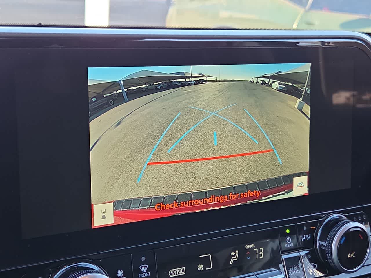 Thumbnail: 2023 Toyota Highlander - 25