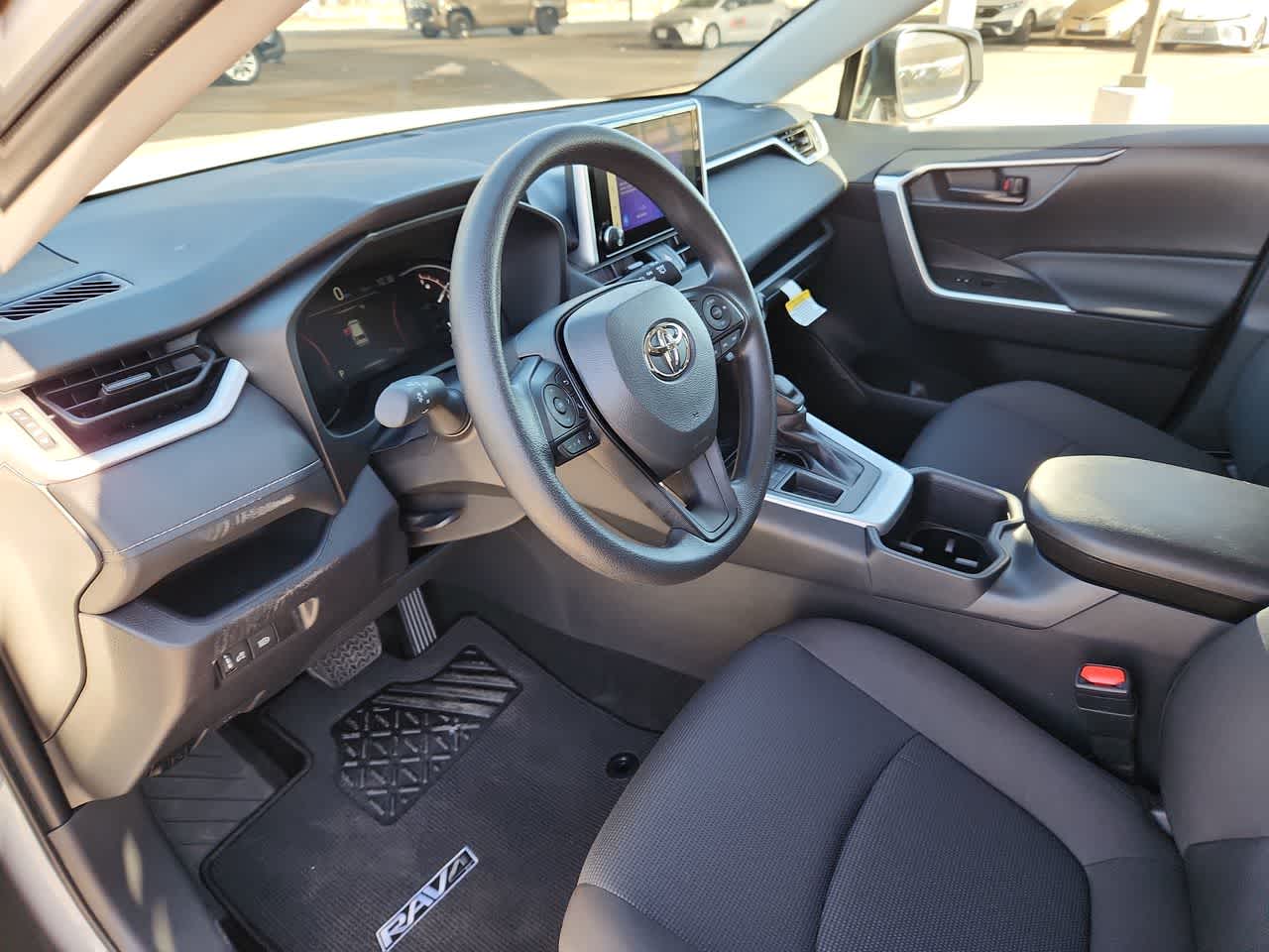 Thumbnail: 2025 Toyota RAV4 - 11