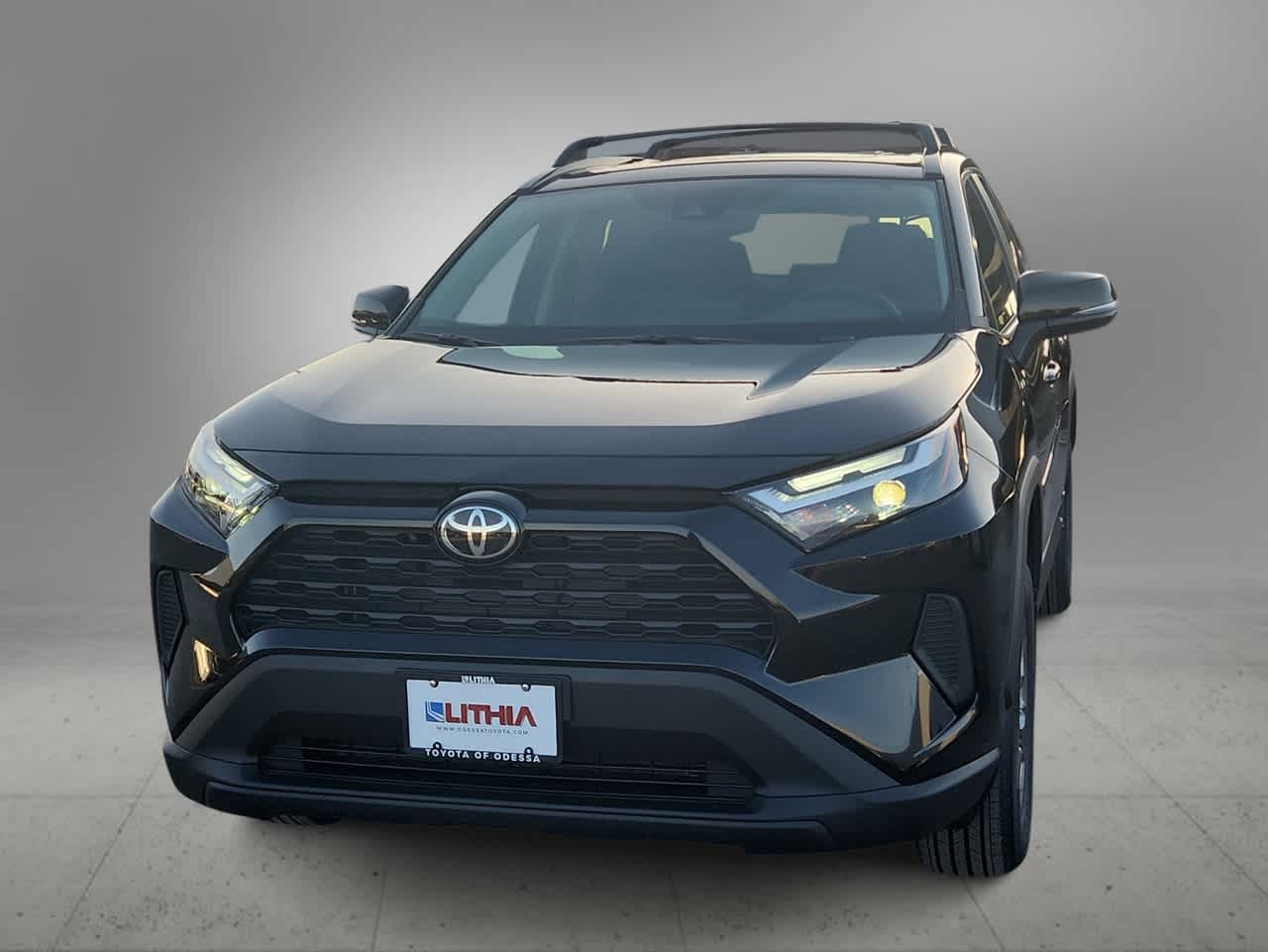 Thumbnail: 2025 Toyota RAV4 - 3