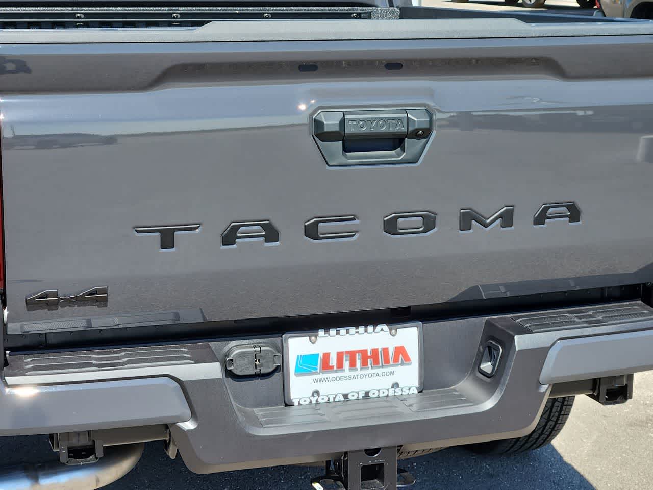 Thumbnail: 2025 Toyota Tacoma - 11