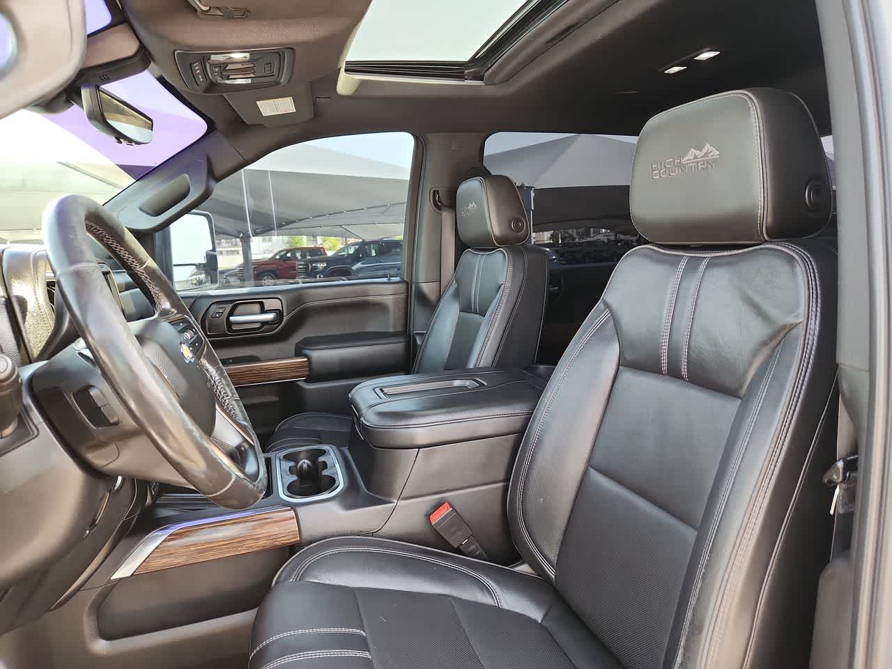 Thumbnail: 2020 Chevrolet Silverado 2500 - 19