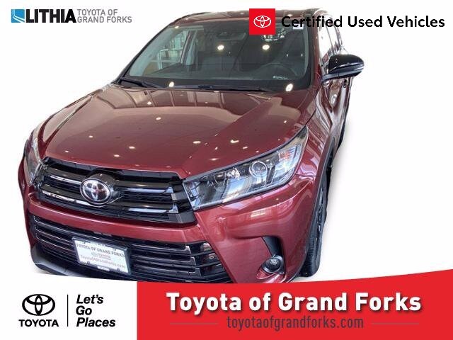 Certified Used 19 Toyota Highlander Suv Se V6 Salsa Red Pearl For Sale Medford Or Lithia Motors Kst