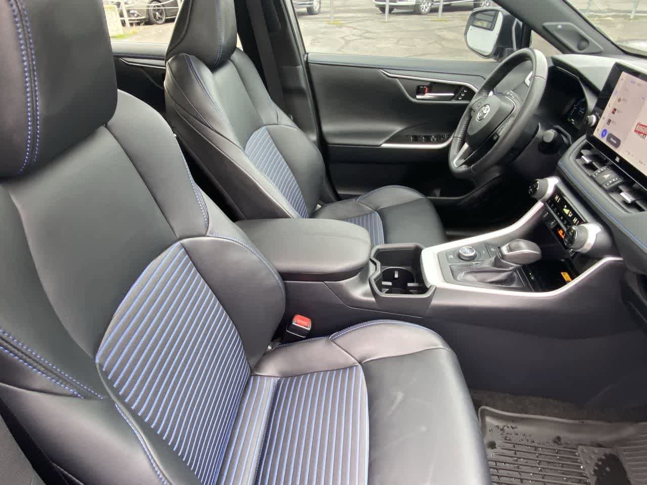 Thumbnail: 2024 Toyota RAV4 - 24