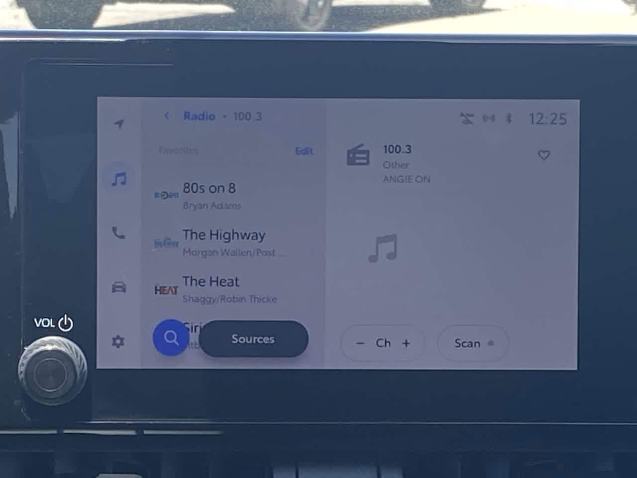 Thumbnail: 2024 Toyota RAV4 - 16