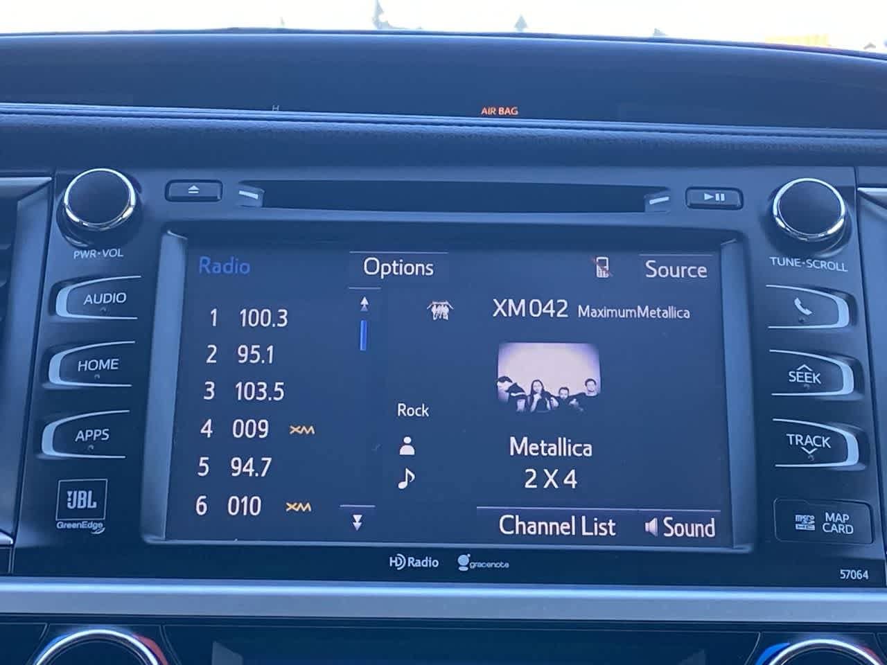 Thumbnail: 2015 Toyota Highlander - 16