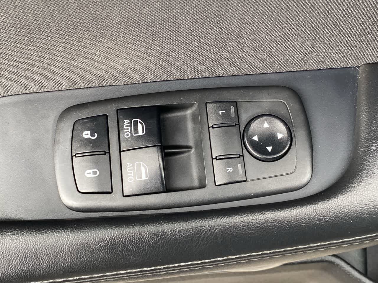 Thumbnail: 2019 Dodge Challenger - 13