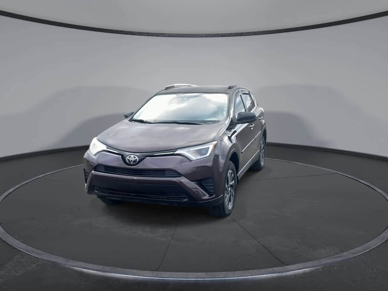 Thumbnail: 2017 Toyota RAV4 - 4