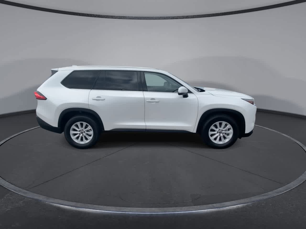 Thumbnail: 2024 Toyota Grand Highlander - 9