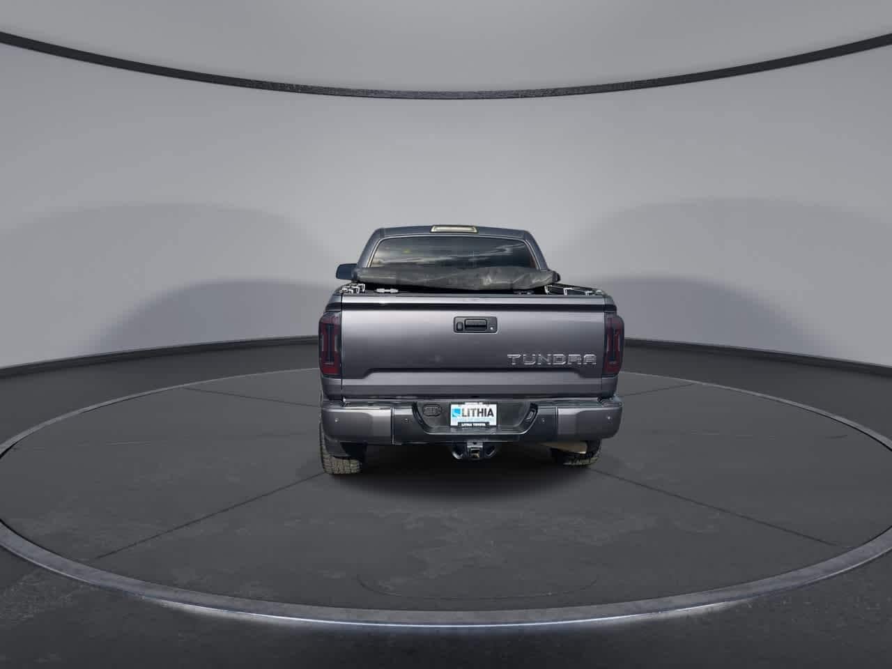 Thumbnail: 2017 Toyota Tundra - 6