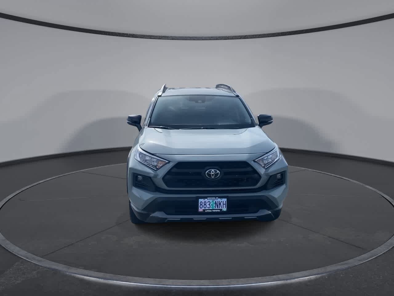 Thumbnail: 2021 Toyota RAV4 - 3