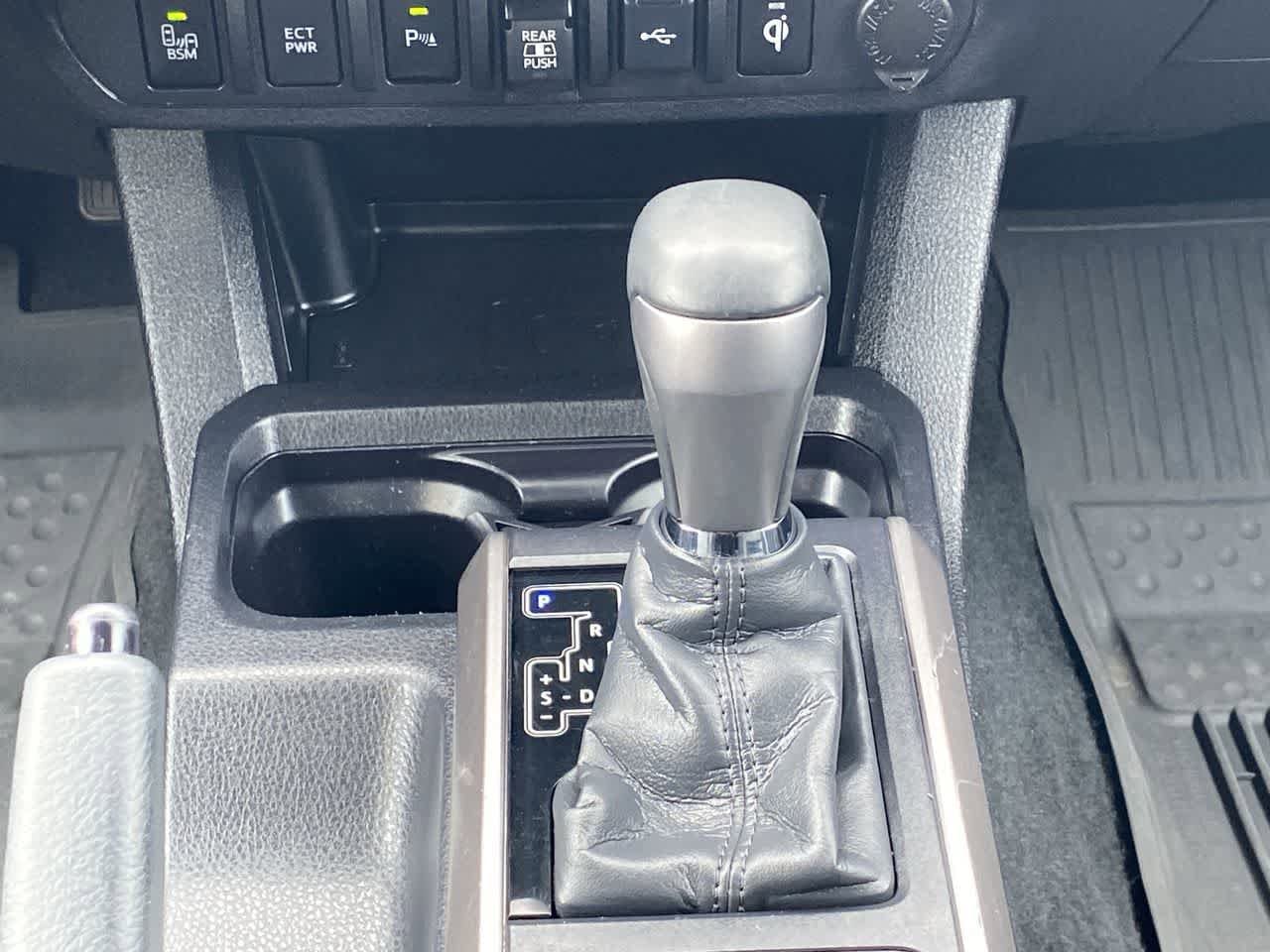 Thumbnail: 2023 Toyota Tacoma - 20