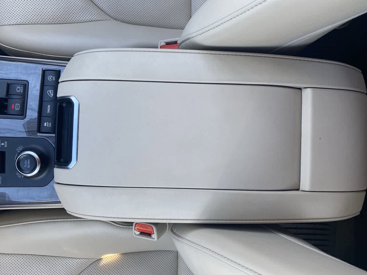 Thumbnail: 2021 Toyota Highlander - 21
