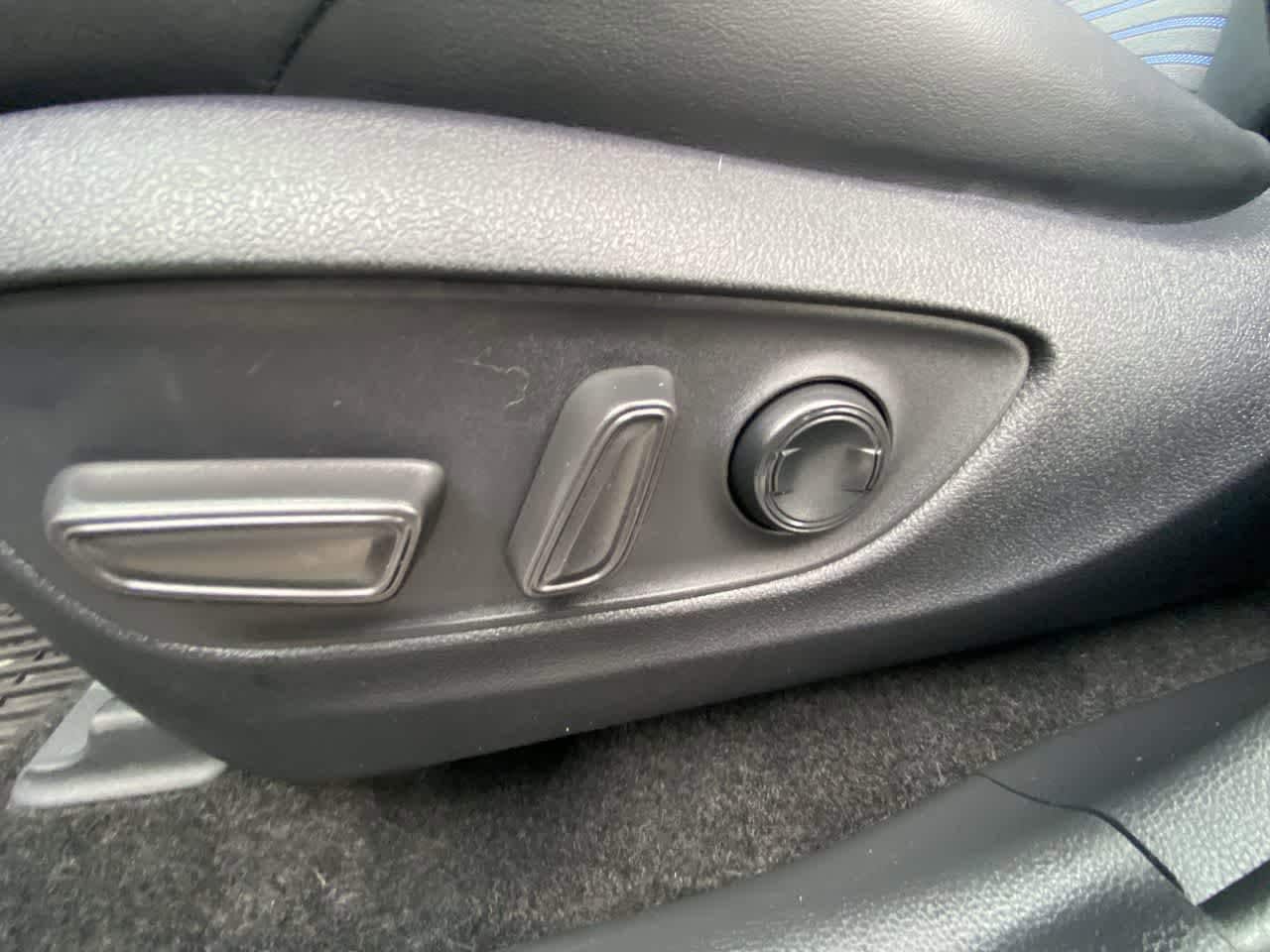 Thumbnail: 2024 Toyota RAV4 - 12