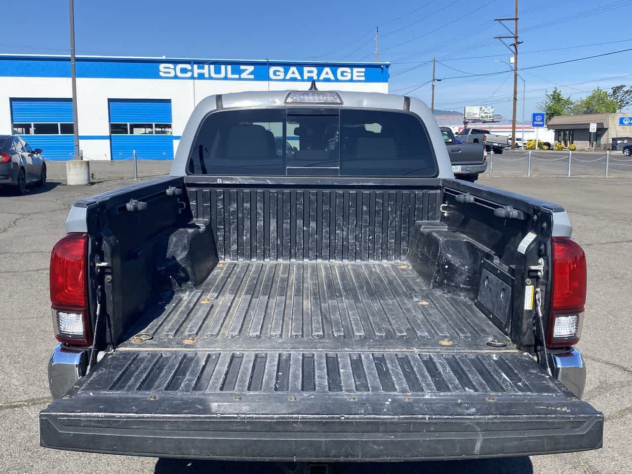 Thumbnail: 2019 Toyota Tacoma - 22