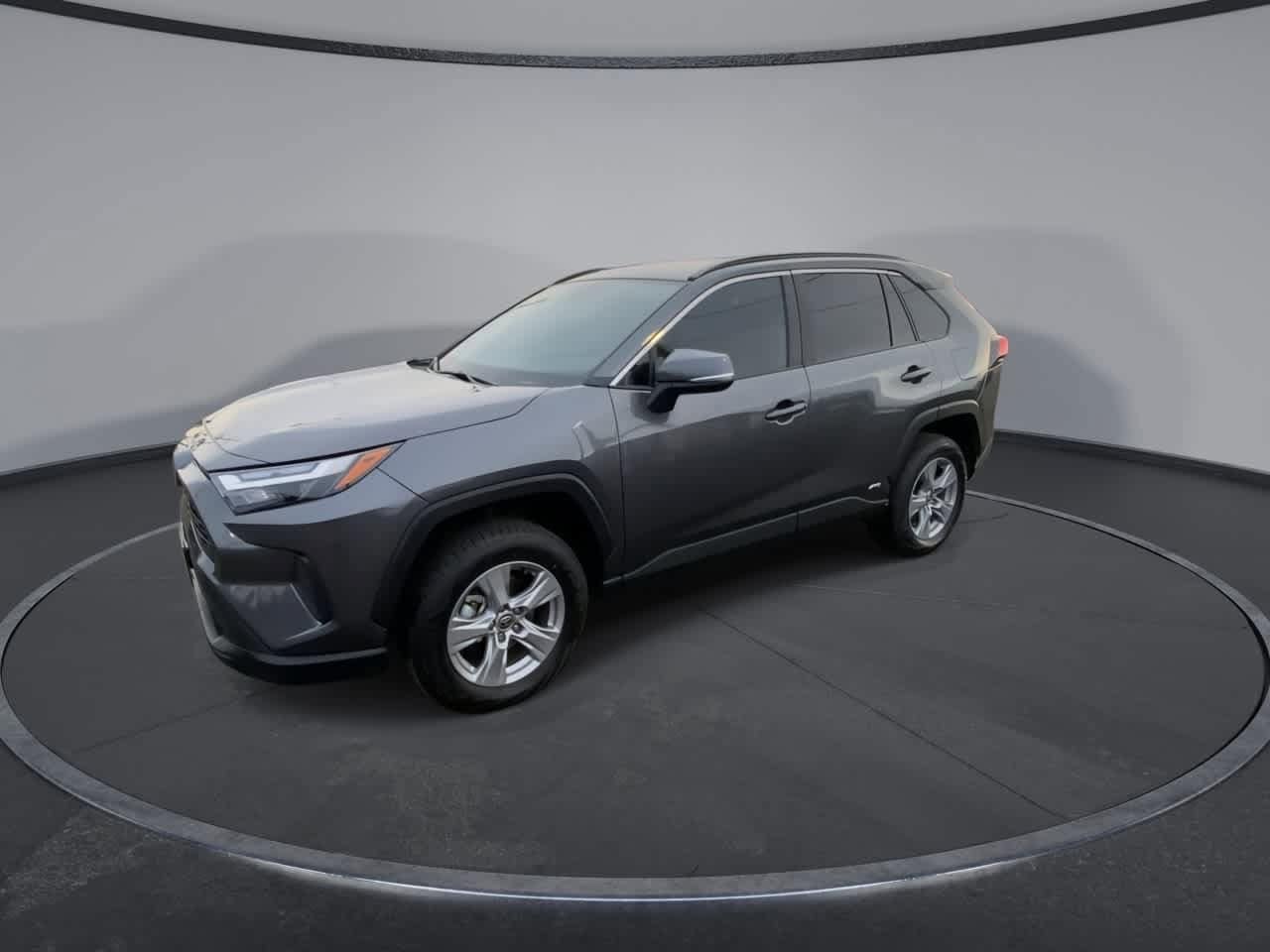 Thumbnail: 2022 Toyota RAV4 - 4