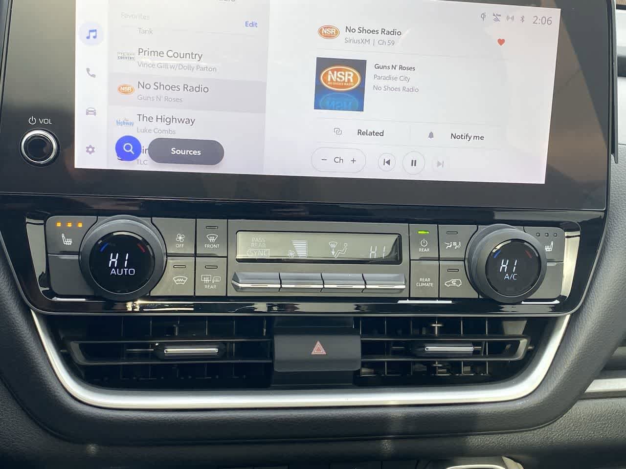 Thumbnail: 2024 Toyota Grand Highlander - 18