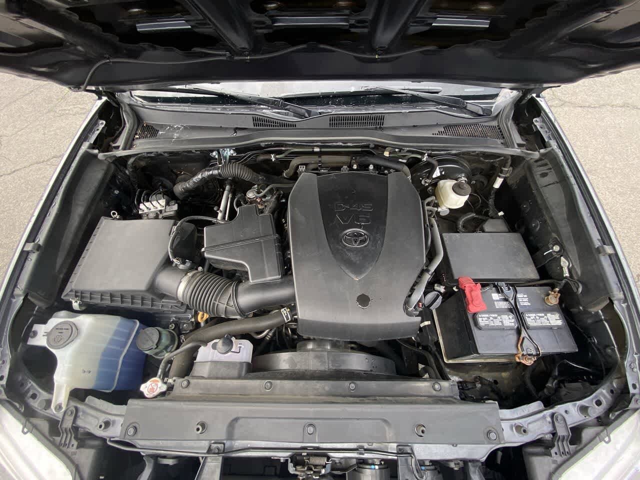 Thumbnail: 2020 Toyota Tacoma - 26