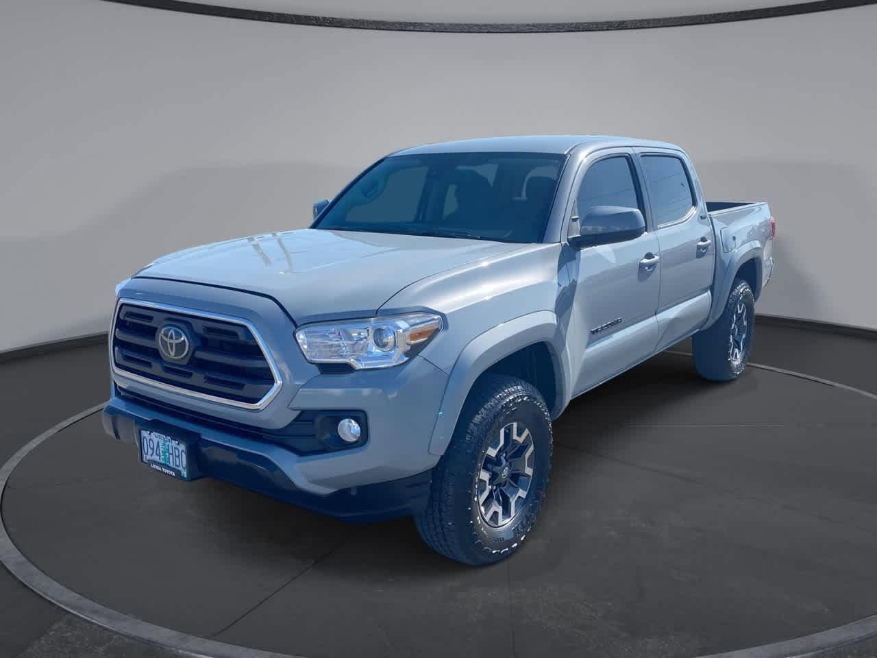 Thumbnail: 2019 Toyota Tacoma - 1