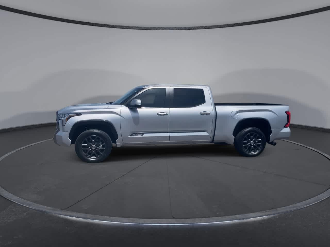 Thumbnail: 2024 Toyota Tundra - 6
