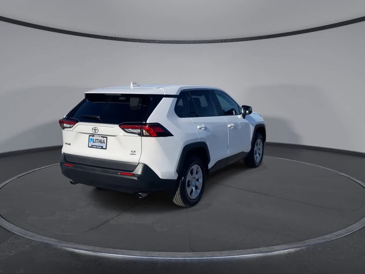 Thumbnail: 2025 Toyota RAV4 - 8