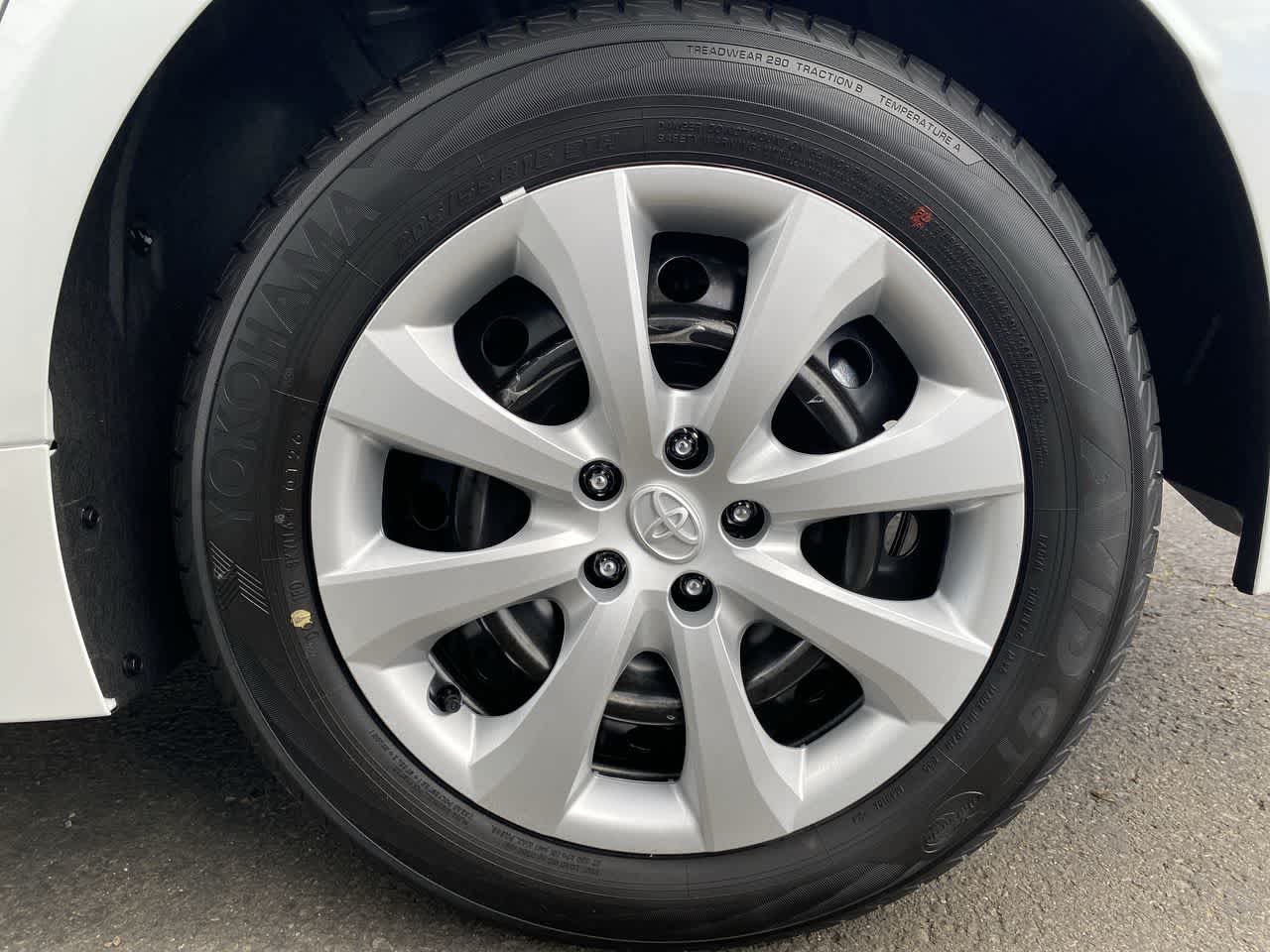 Thumbnail: 2026 Toyota Corolla - 10