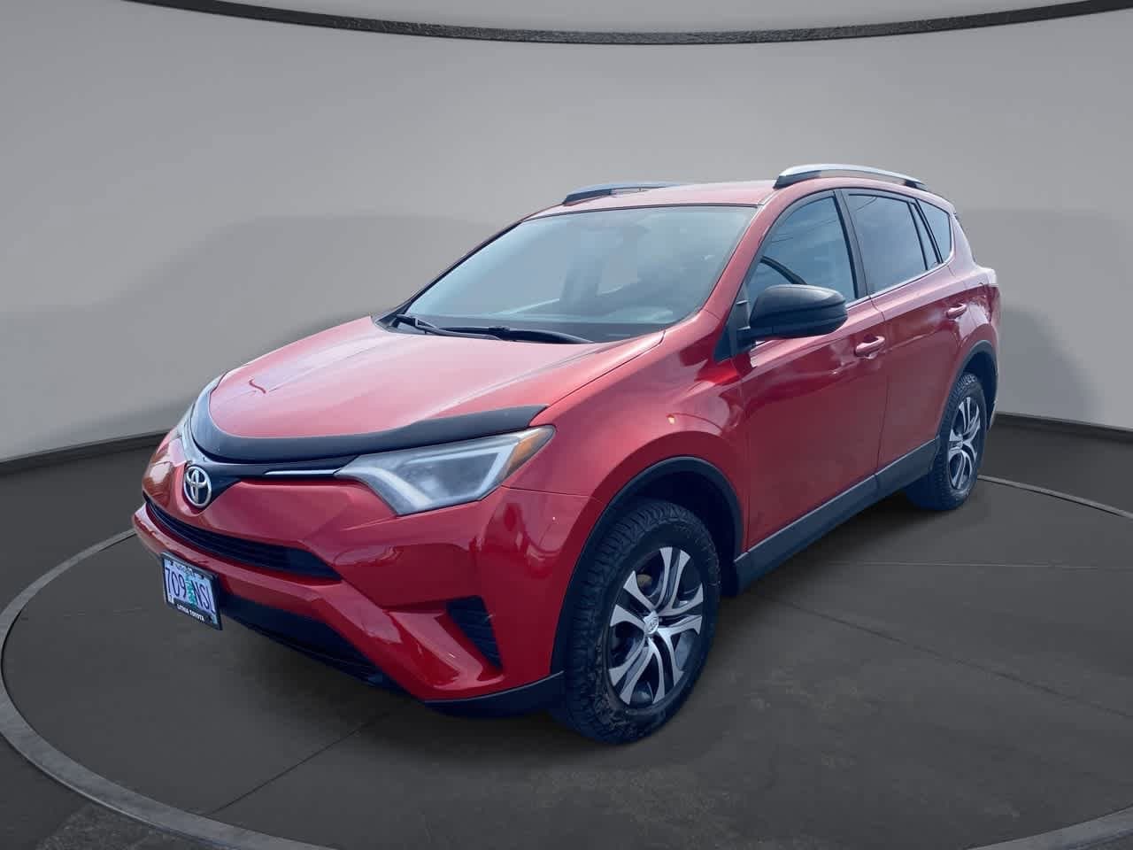 Thumbnail: 2016 Toyota RAV4 - 1