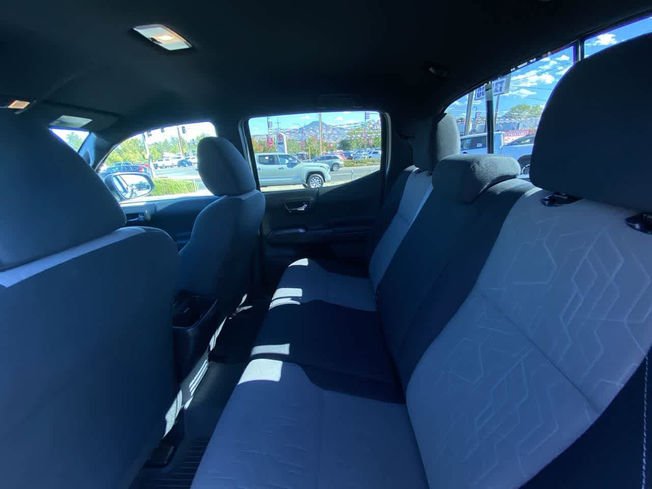 Thumbnail: 2022 Toyota Tacoma - 21