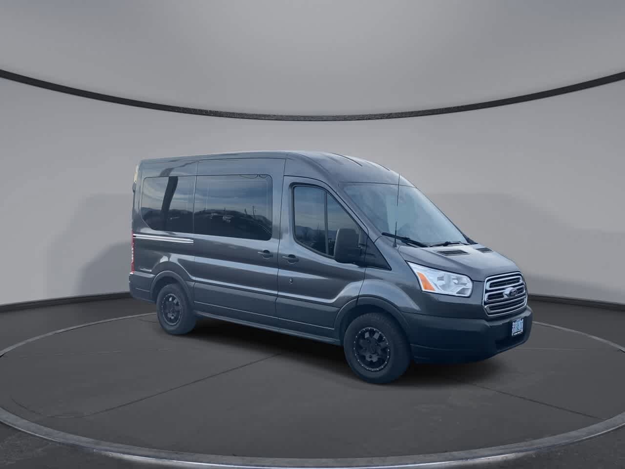 2019 Ford Transit photo 2