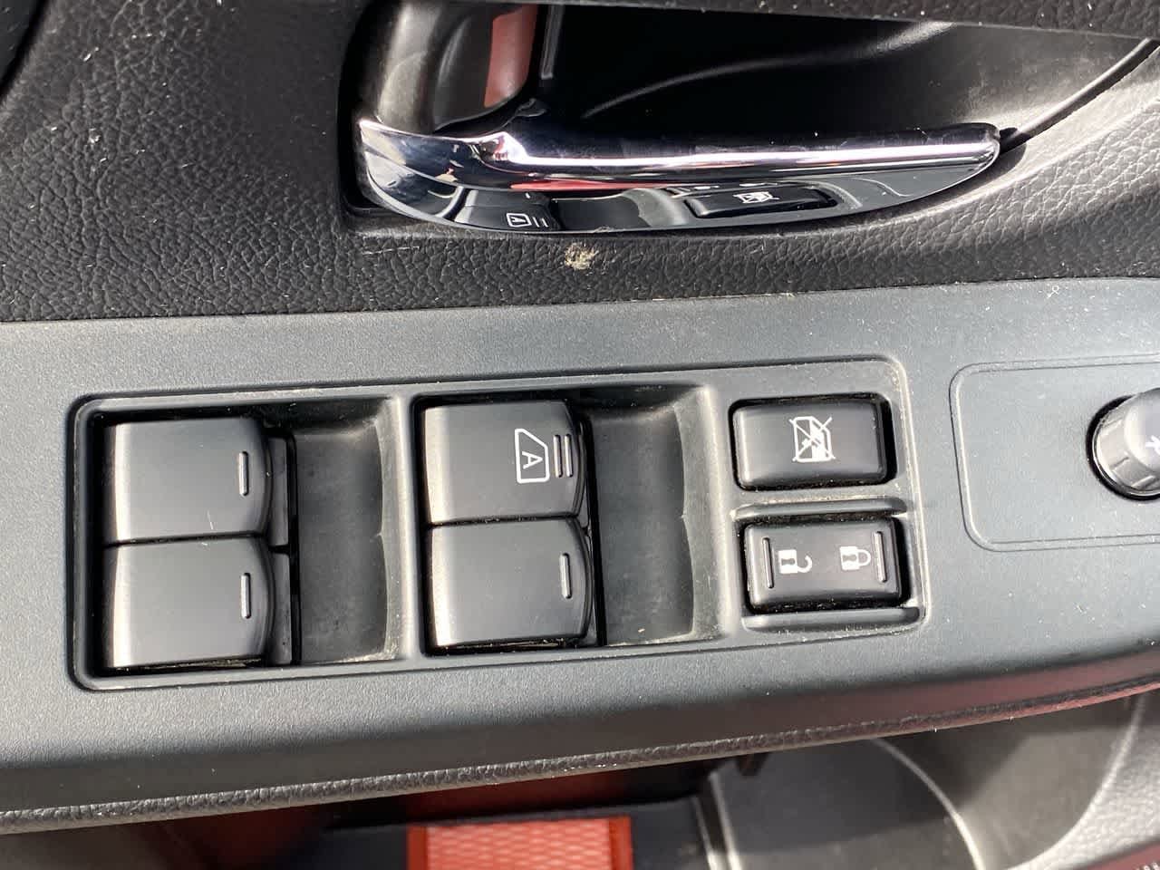 Thumbnail: 2013 Subaru Impreza - 13