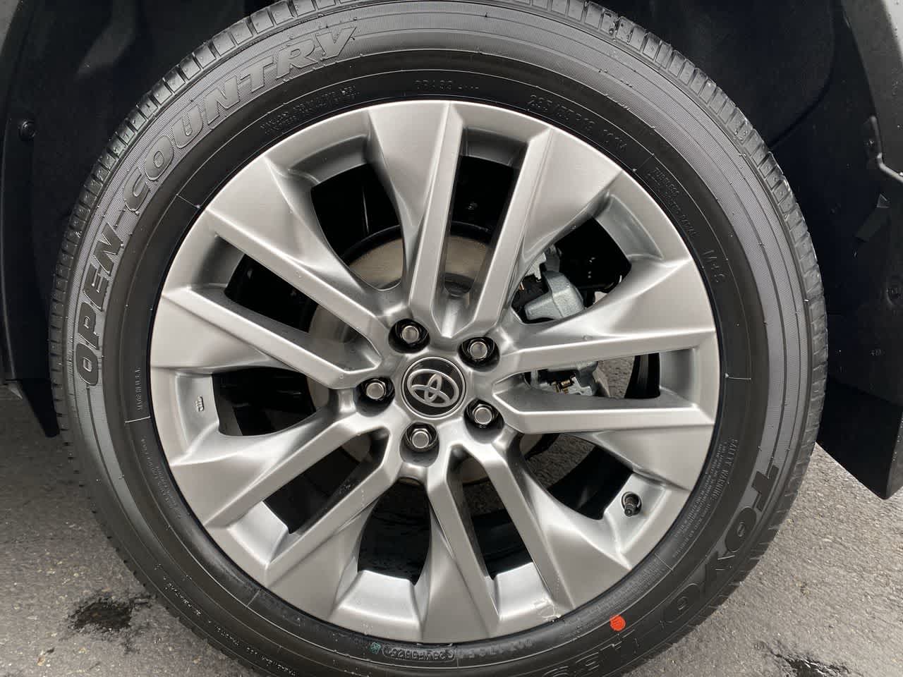 Thumbnail: 2025 Toyota RAV4 - 10