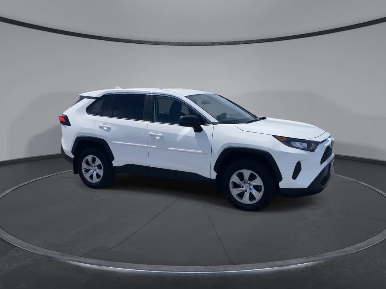 Thumbnail: 2022 Toyota RAV4 - 3