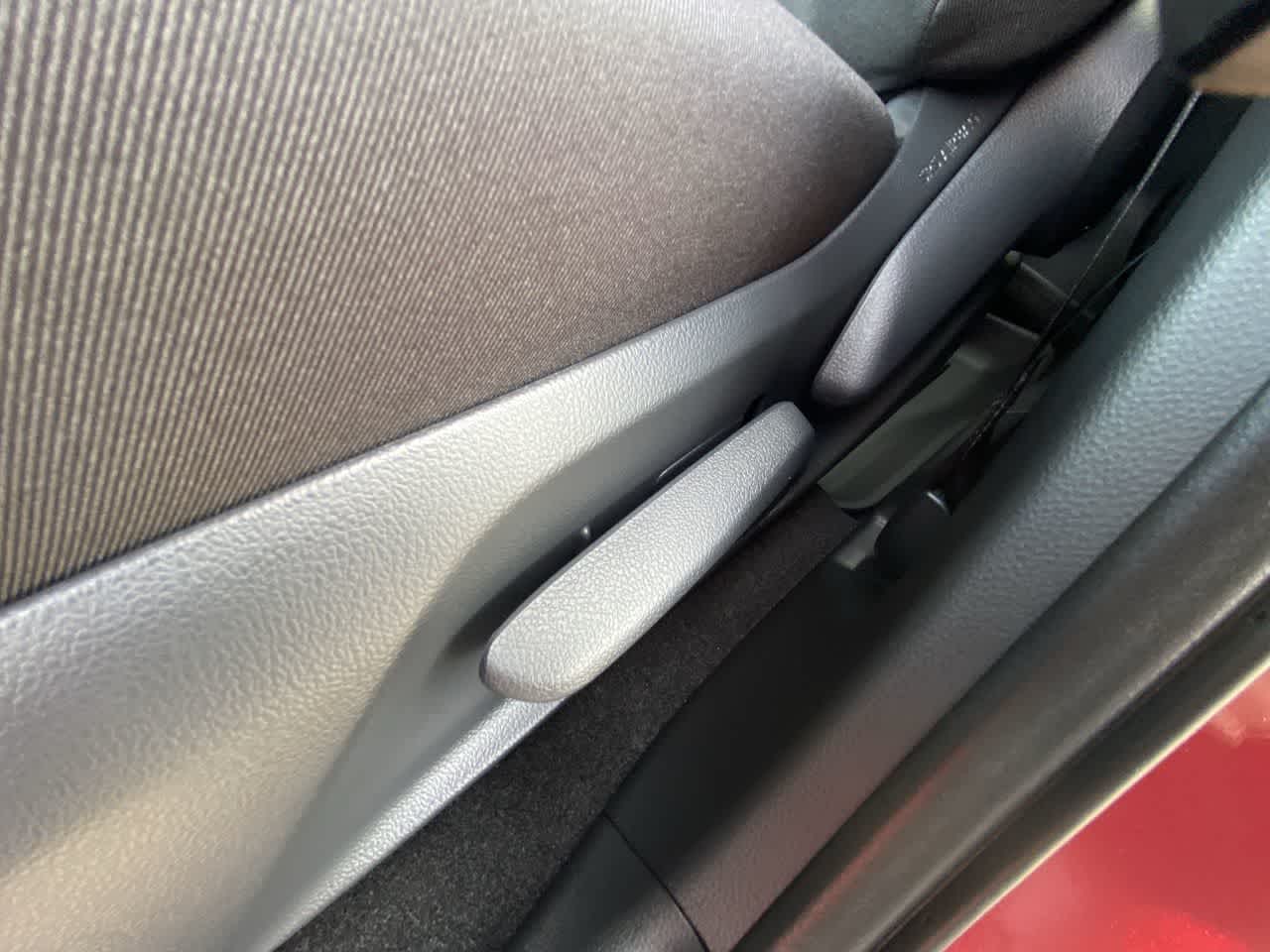 Thumbnail: 2025 Toyota RAV4 - 12