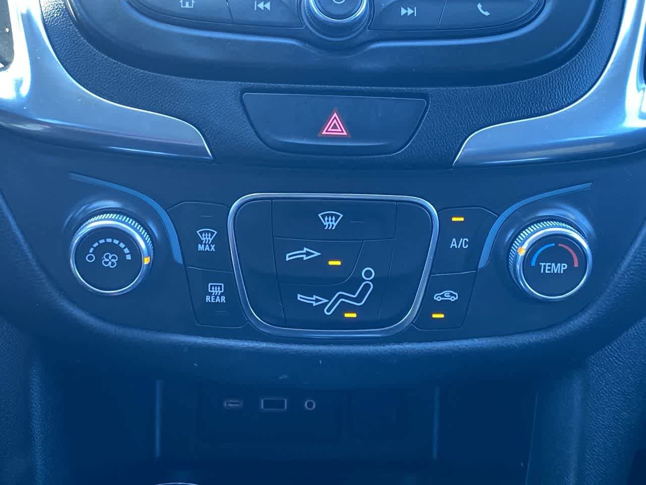 Thumbnail: 2021 Chevrolet Equinox - 18
