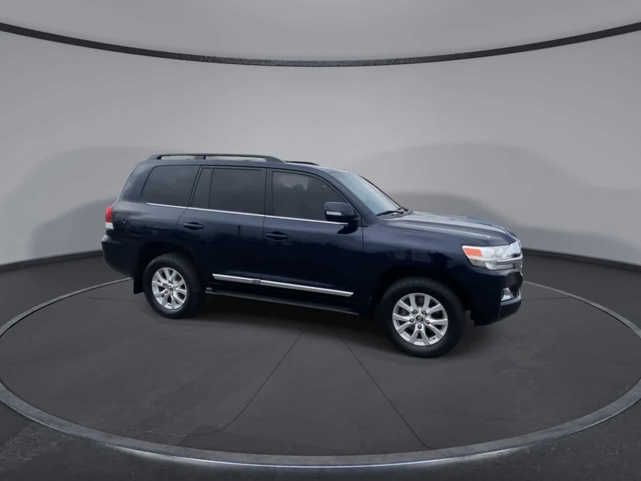 Thumbnail: 2019 Toyota Land Cruiser - 9
